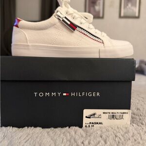 Tommy Hilfiger White Canvas Sneakers with Red and Blue Details